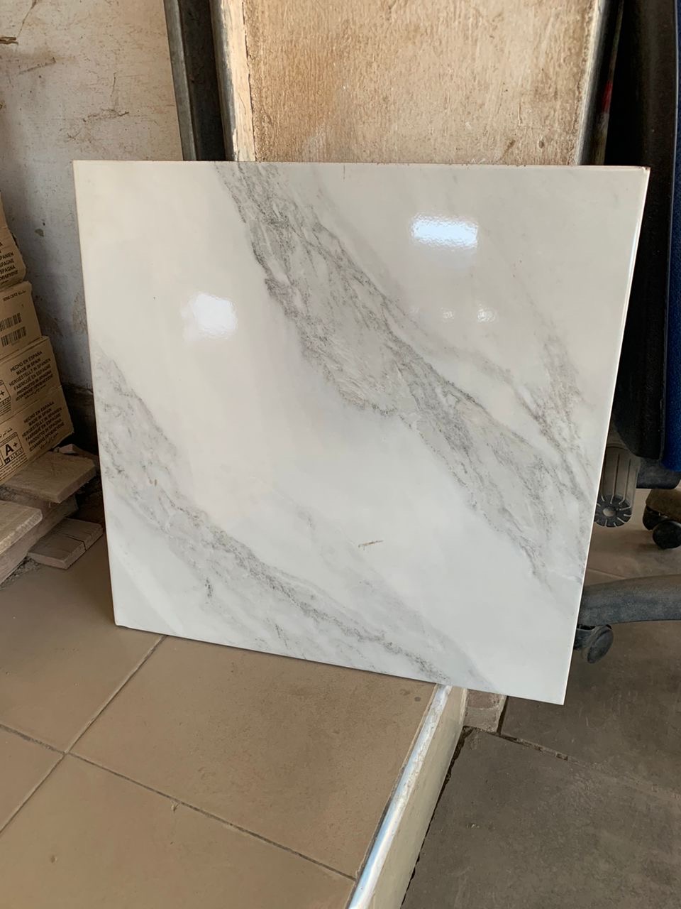 45/45cm Spanish Polished 7 pcs in a box.