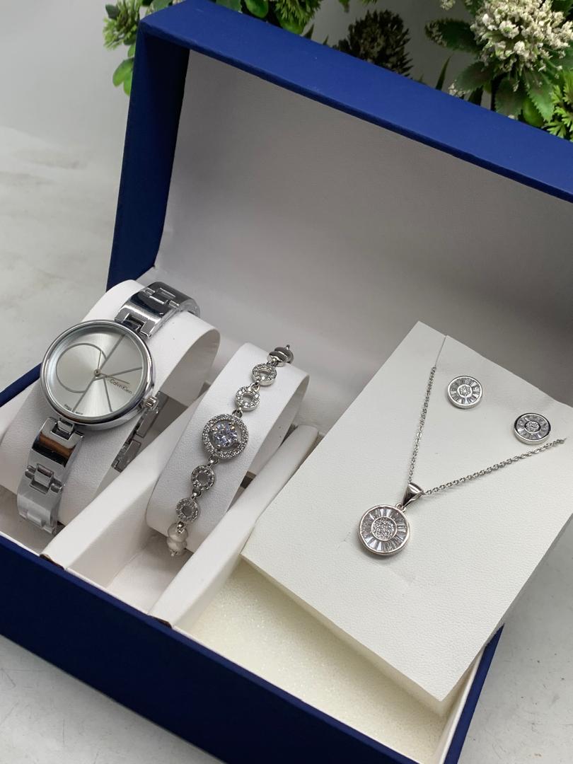 Ladies Jewellery Set
