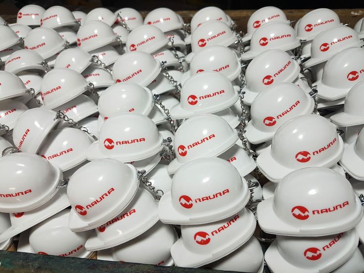 Hat and cups Branding