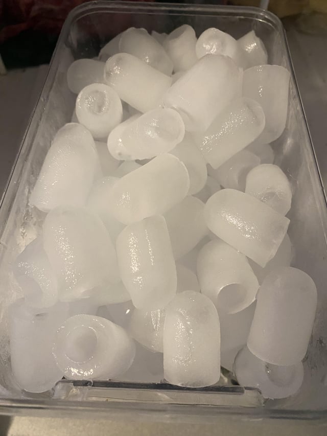 Ambiano ice cubes making machine