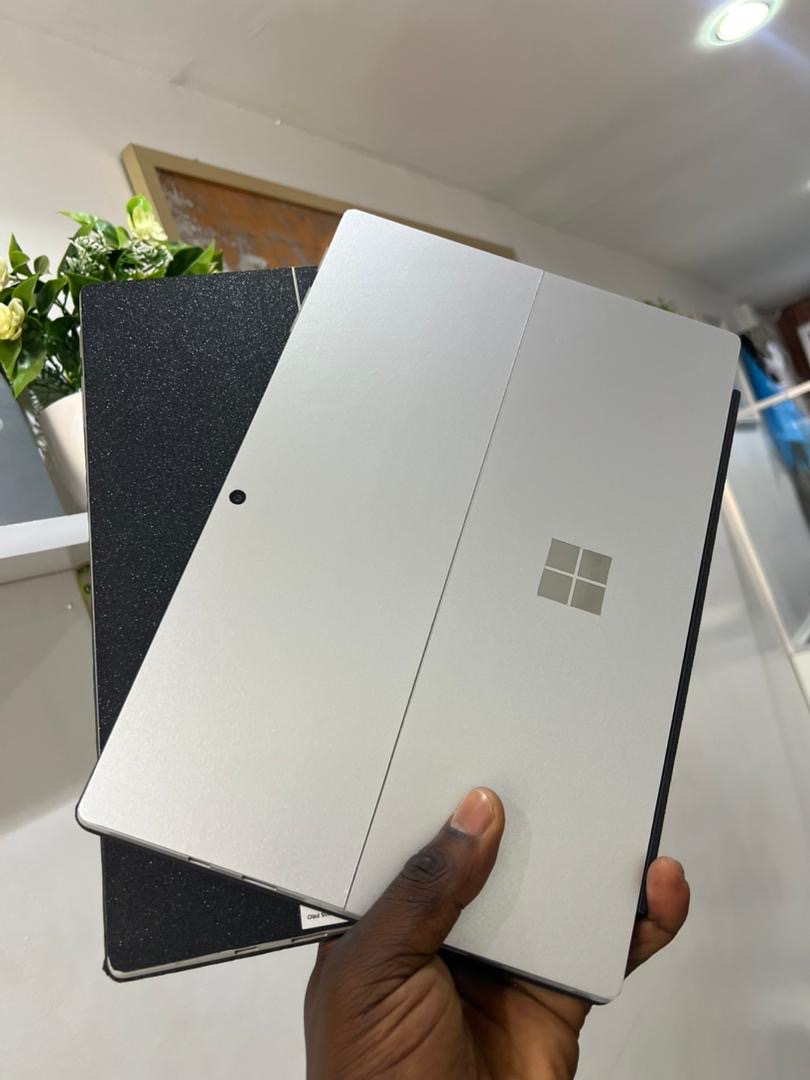 Microsoft Surface Pro 6