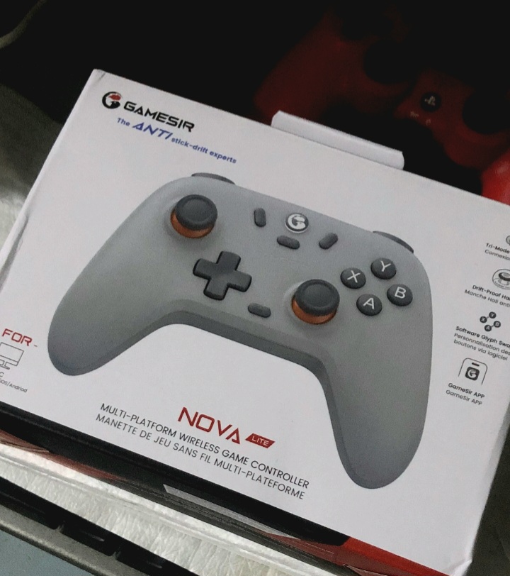 Gamesir Nova Lite Wireless Controller