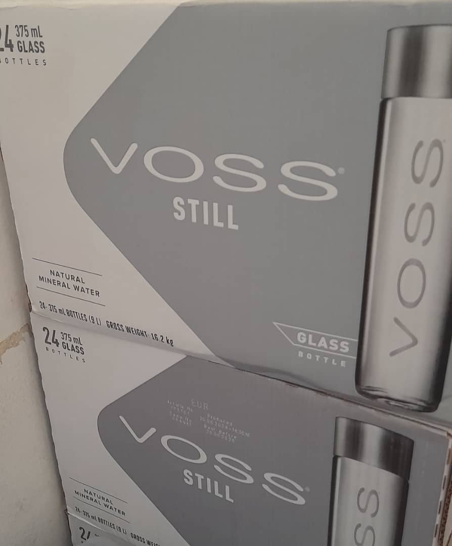 Voss Still Water