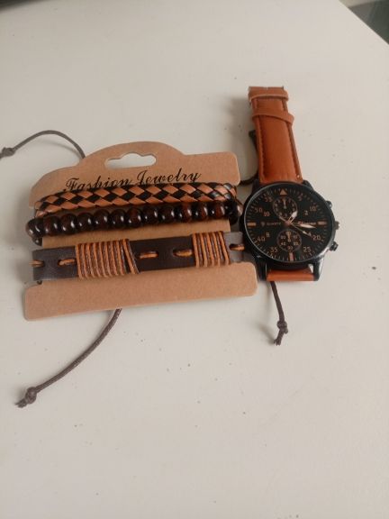 Luxurious Men Wristwatch Bundle