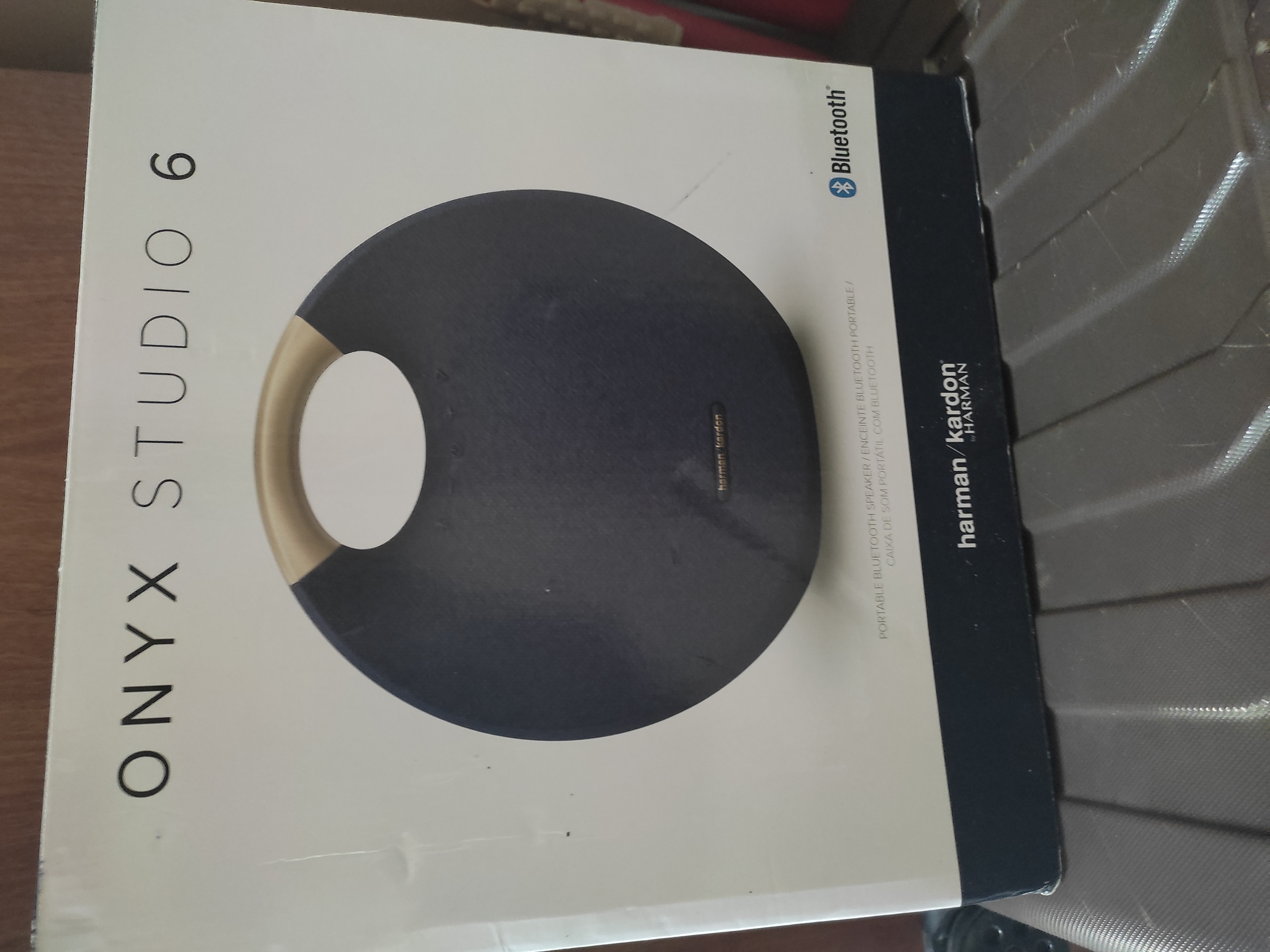 Harman Kardon Onyx Studio 6