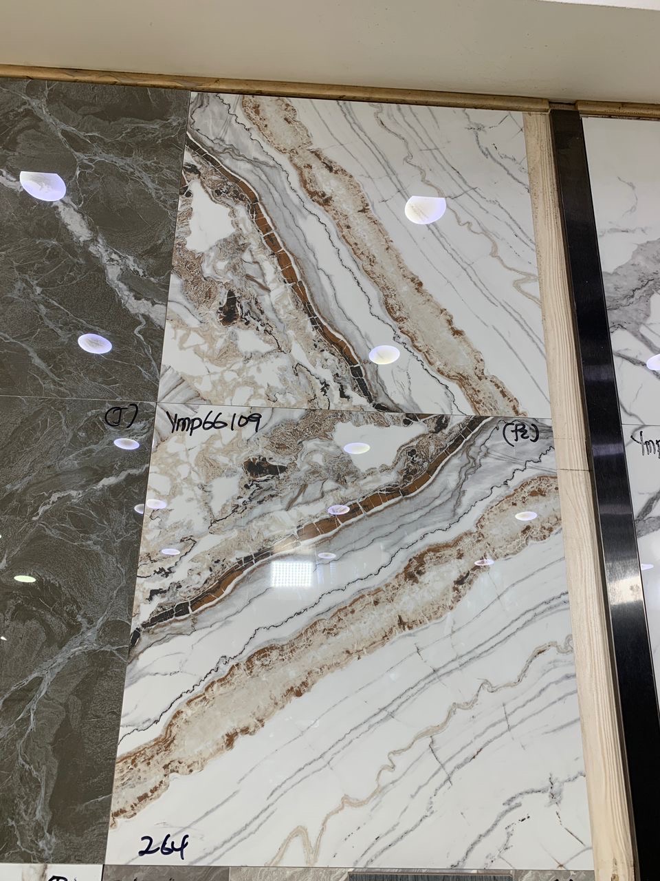 Twyford 60/60cm. Made in Ghana.