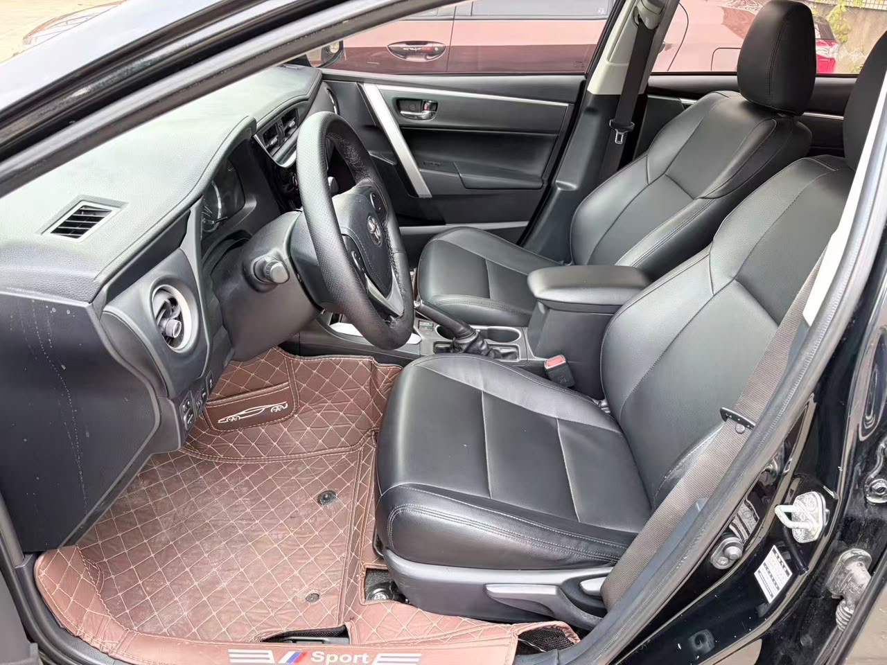 Toyota levin 2018