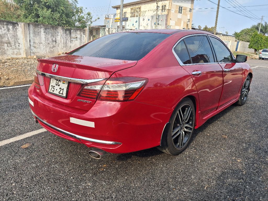 Honda Accord Sports