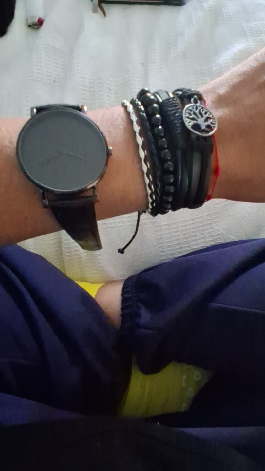 Black Luxurious Wristwatch Bundle