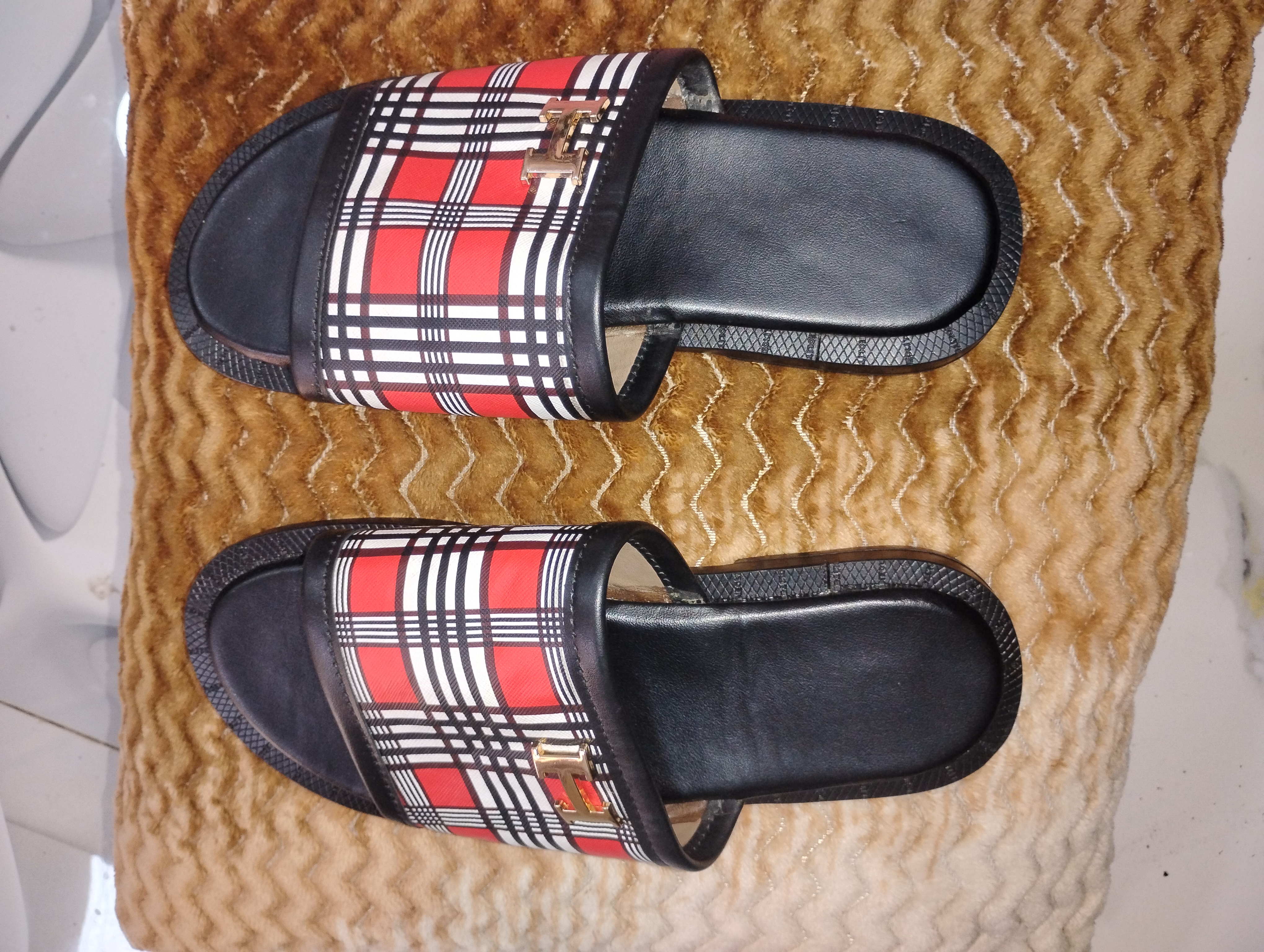 Men's slippers