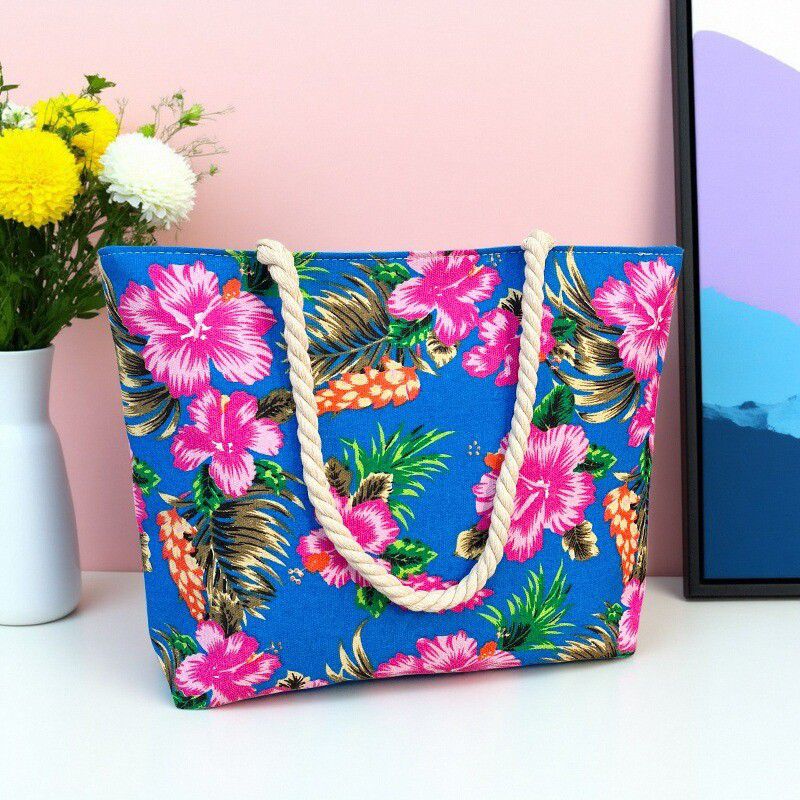 floral feminine Charm tote bag