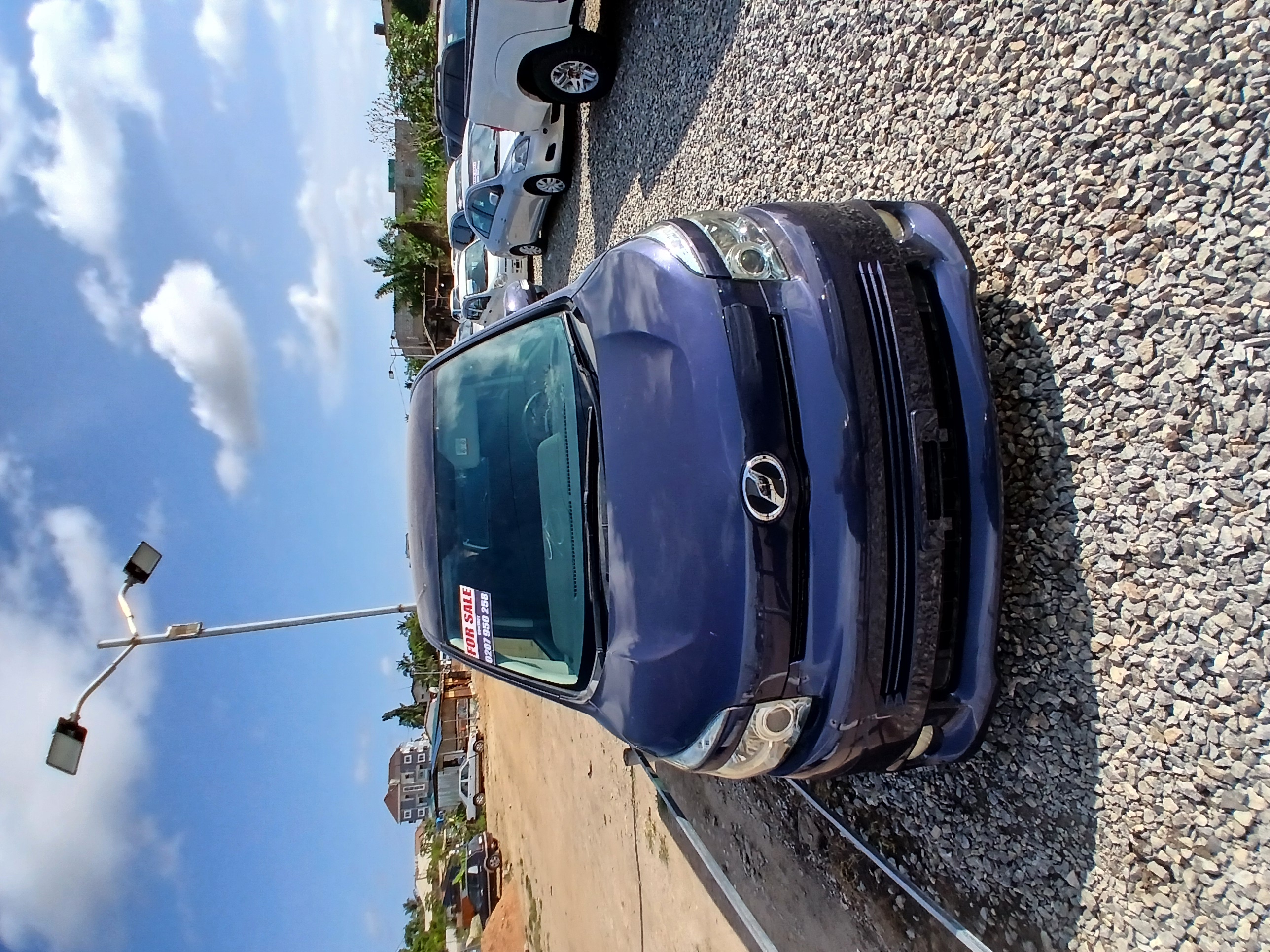 Toyota voxy 2013 model