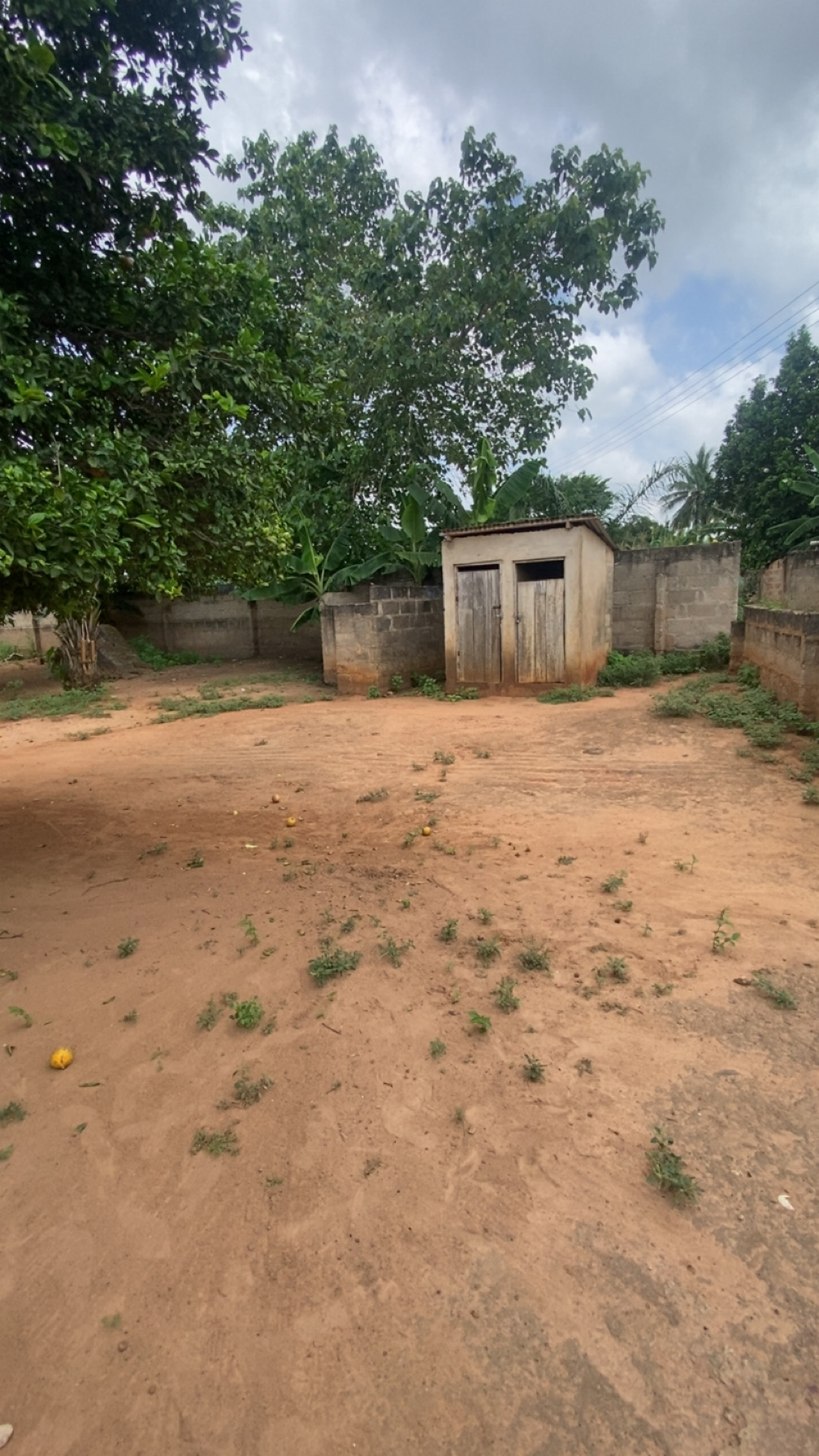 4 Rooms House for sale