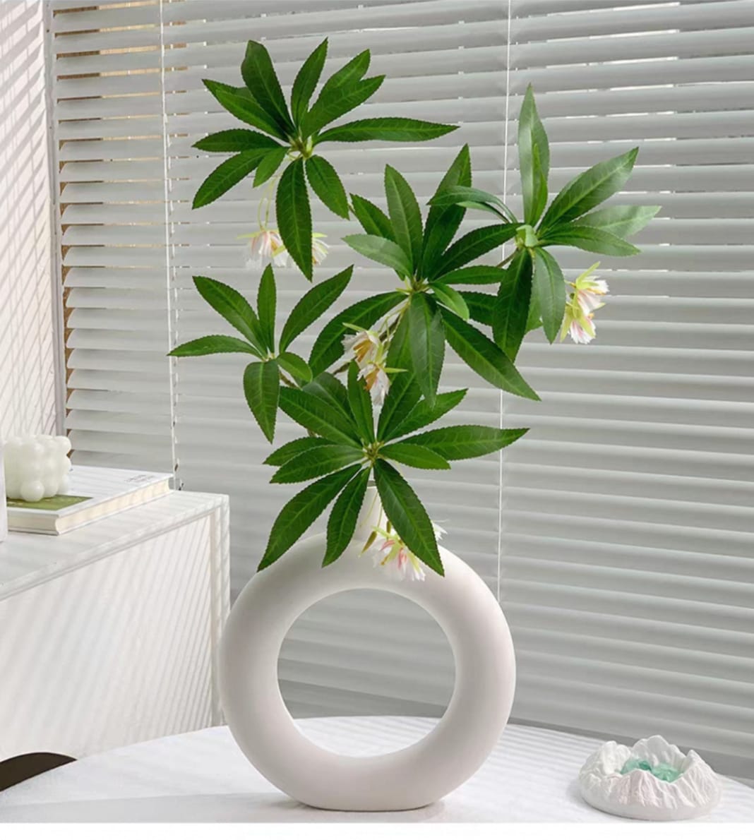 Nordic white ring ceramic vase