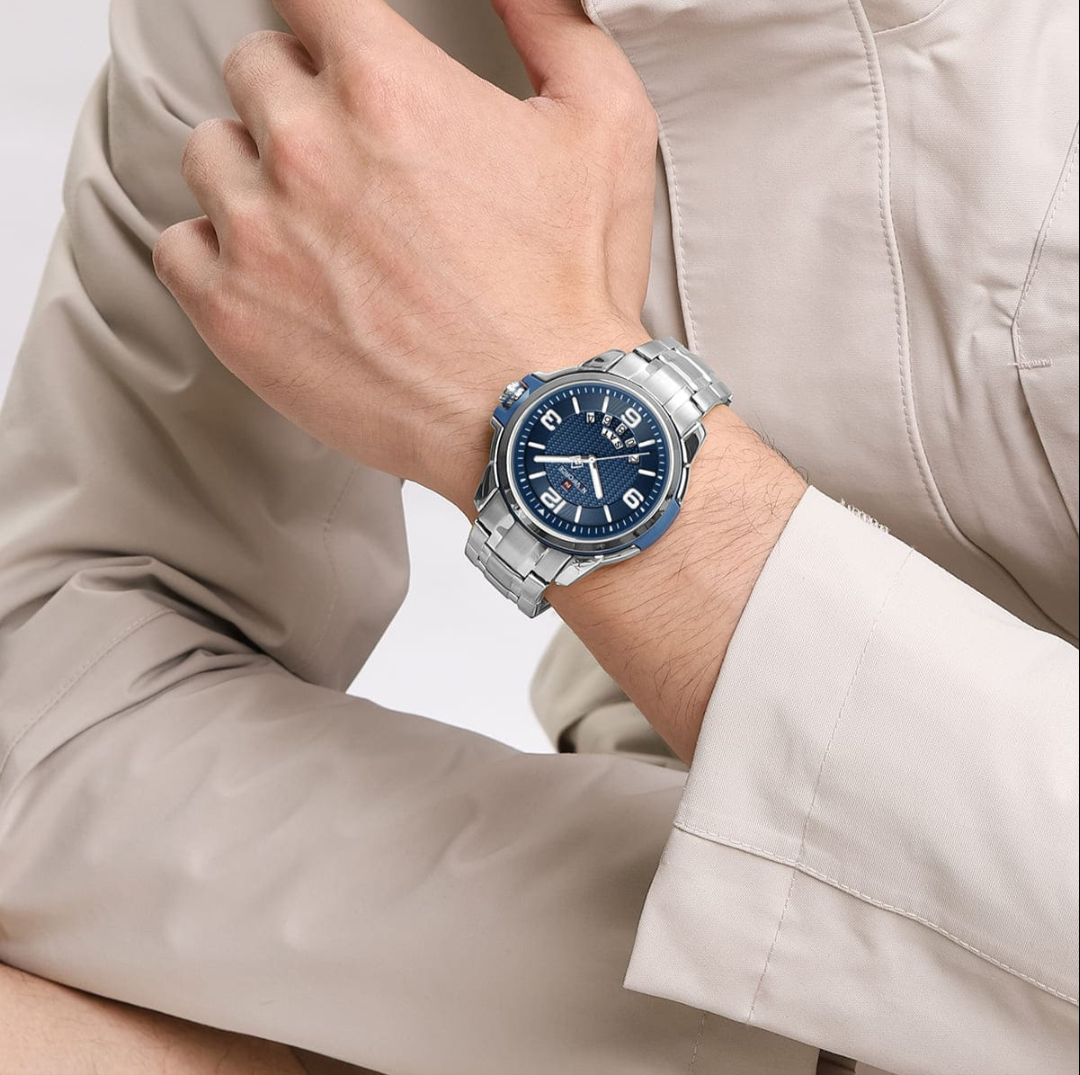 Naviforce Luxurious Casual Men's Quartz Watch Stainless Steel Business Wrist watch Waterproof Luminous Clock Relogio, NF9215S. Silver and Blue.