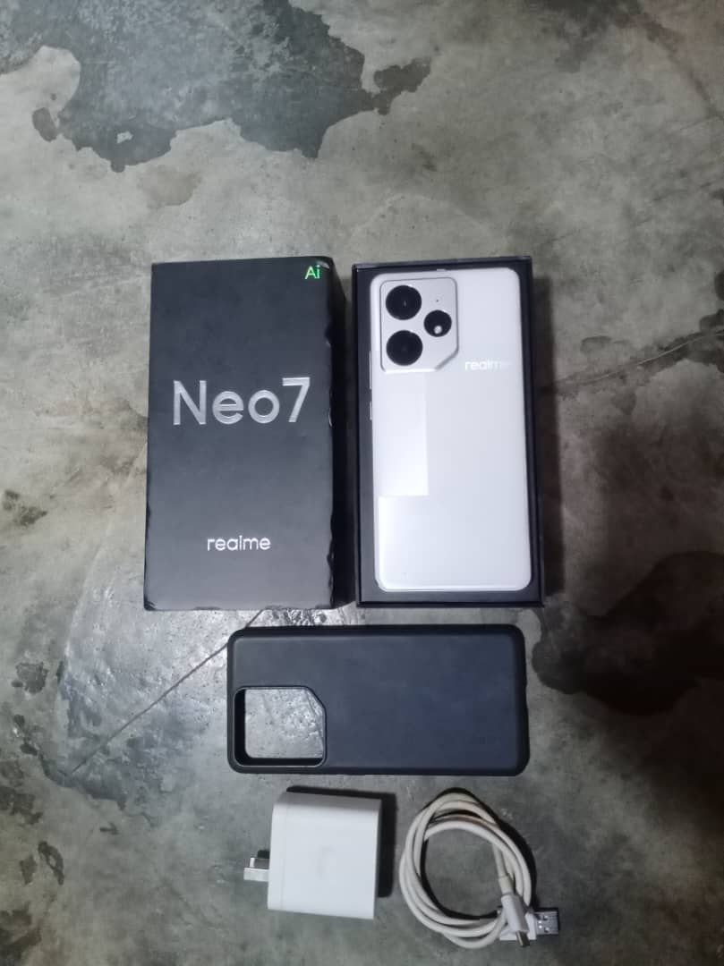 Realme Neo 7