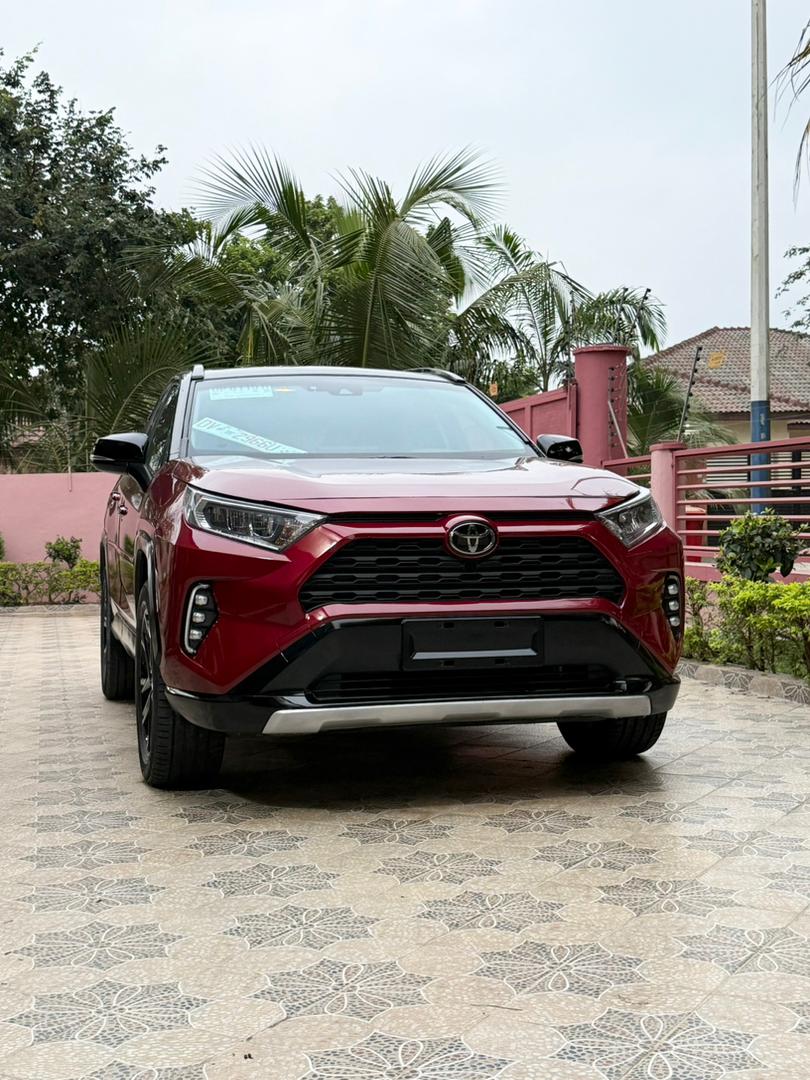 2021 RAV4 XLE