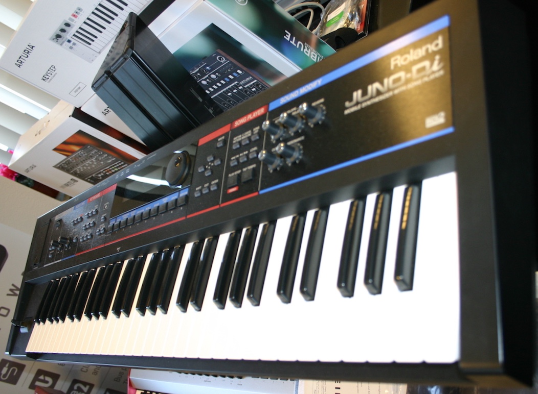 roland juno di