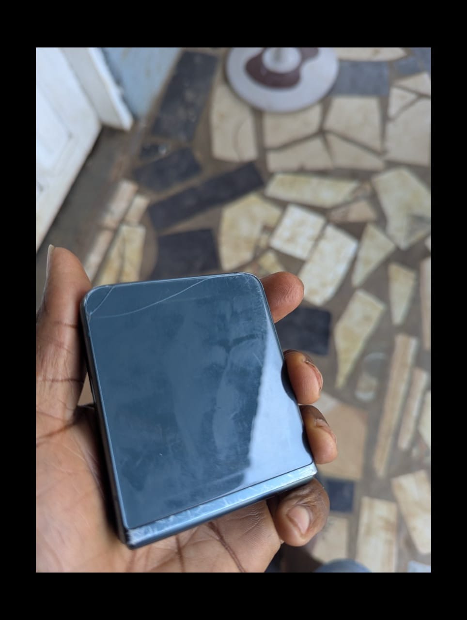 Samsung galaxy flip 3