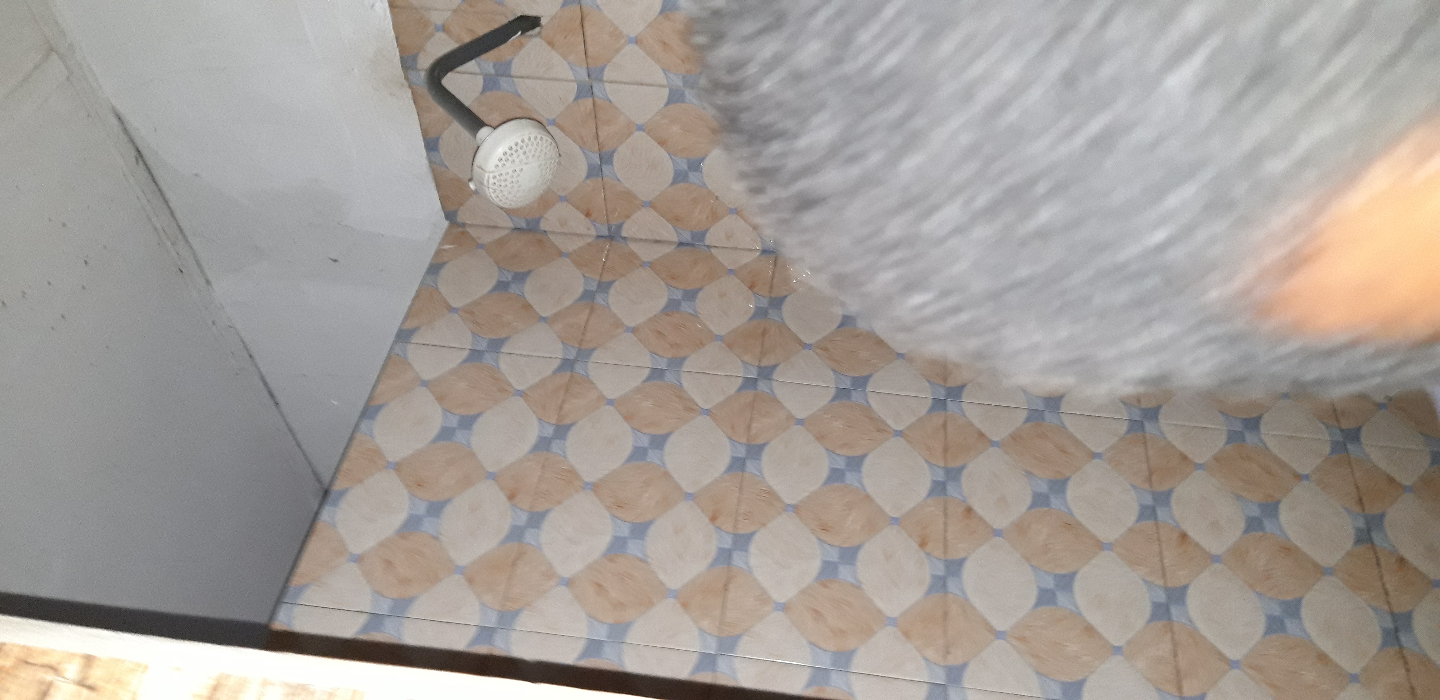 chamber &amp;hall selfcontain