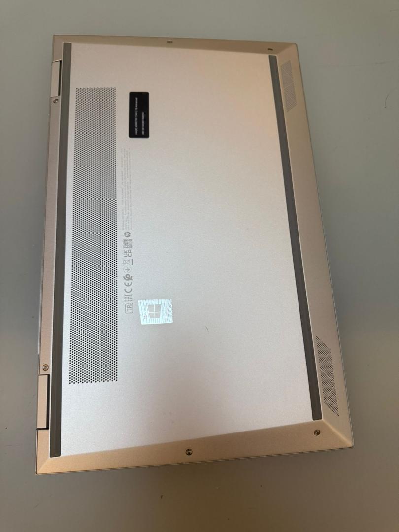 Selling of quality laptops