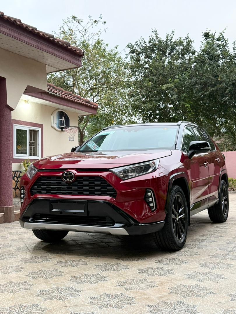 2021 RAV4 XLE