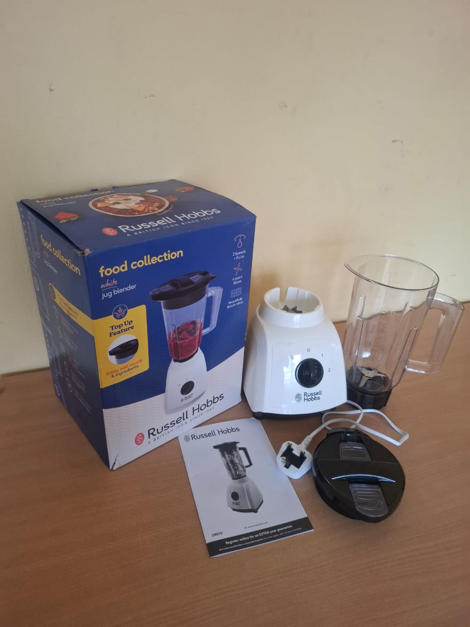 Russell Hobbs Plastic Blender
