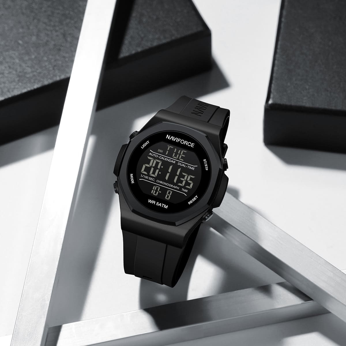 Naviforce Digital Water Resistant Sports LCD Luxury Wrist Watch, NF7117. Black.