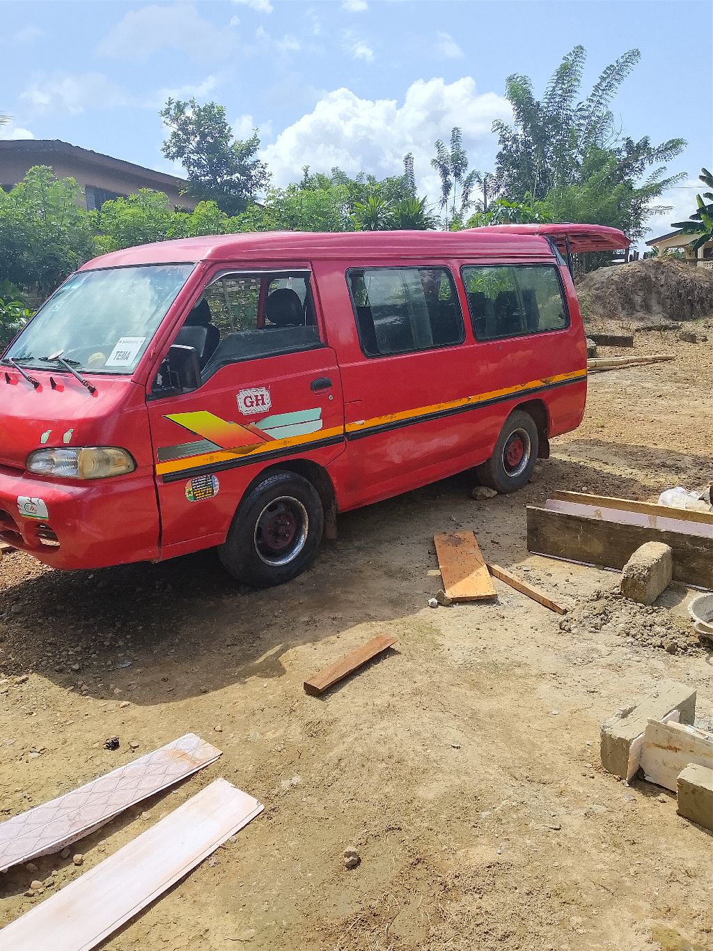 HYUNDAI H100  local used