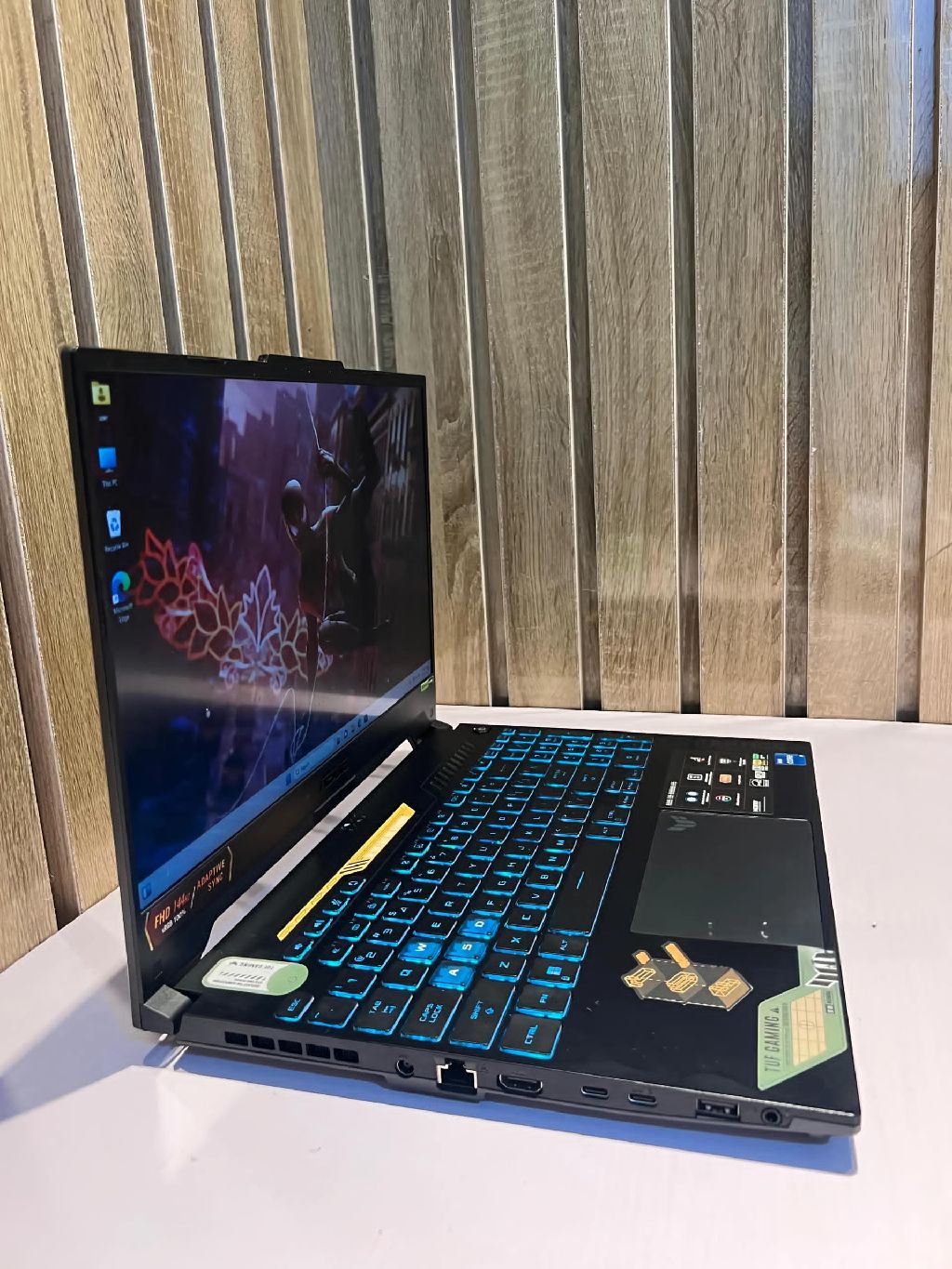 POWERFUL GAMING &amp; GRAPHICS LAPTOP