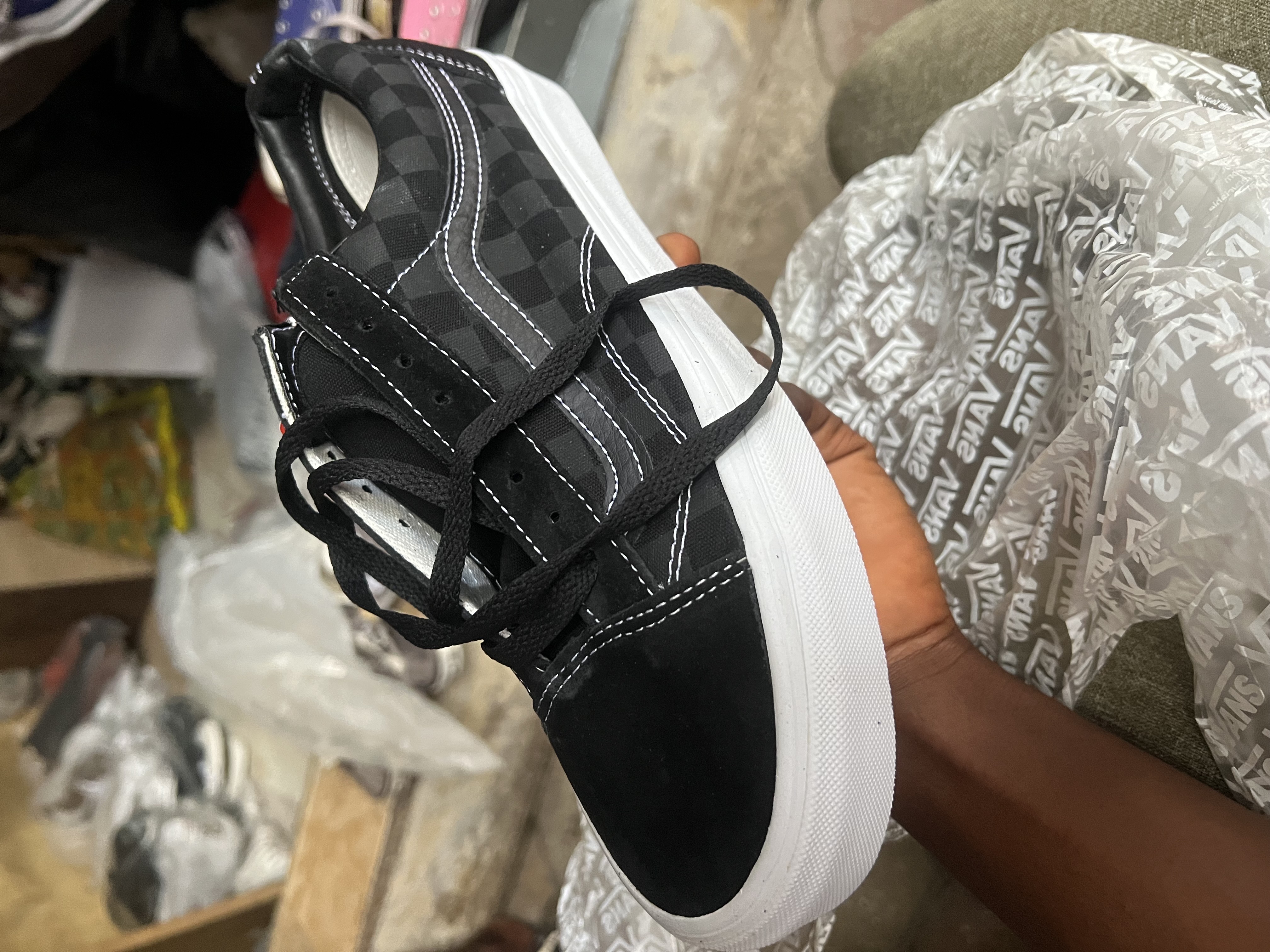 Shoe (Vans Checkerboard)