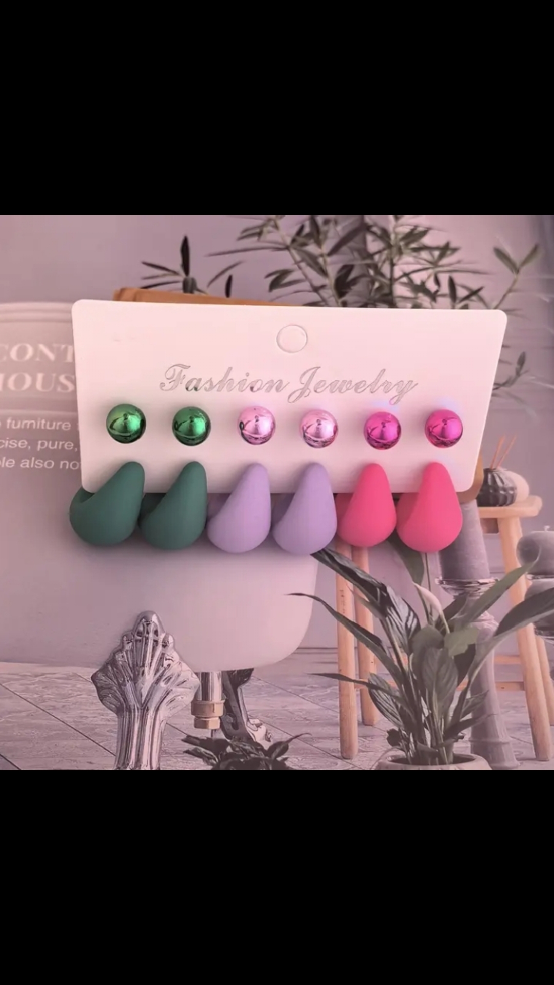 Premium Earrings Collection - Pick Your StyleDifferent beautiful styles available.All earrings cost GH$50 per card. Please send a screenshot of the one you want.