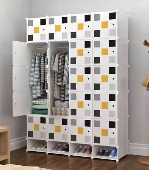 20 cubes plastic wardrobe