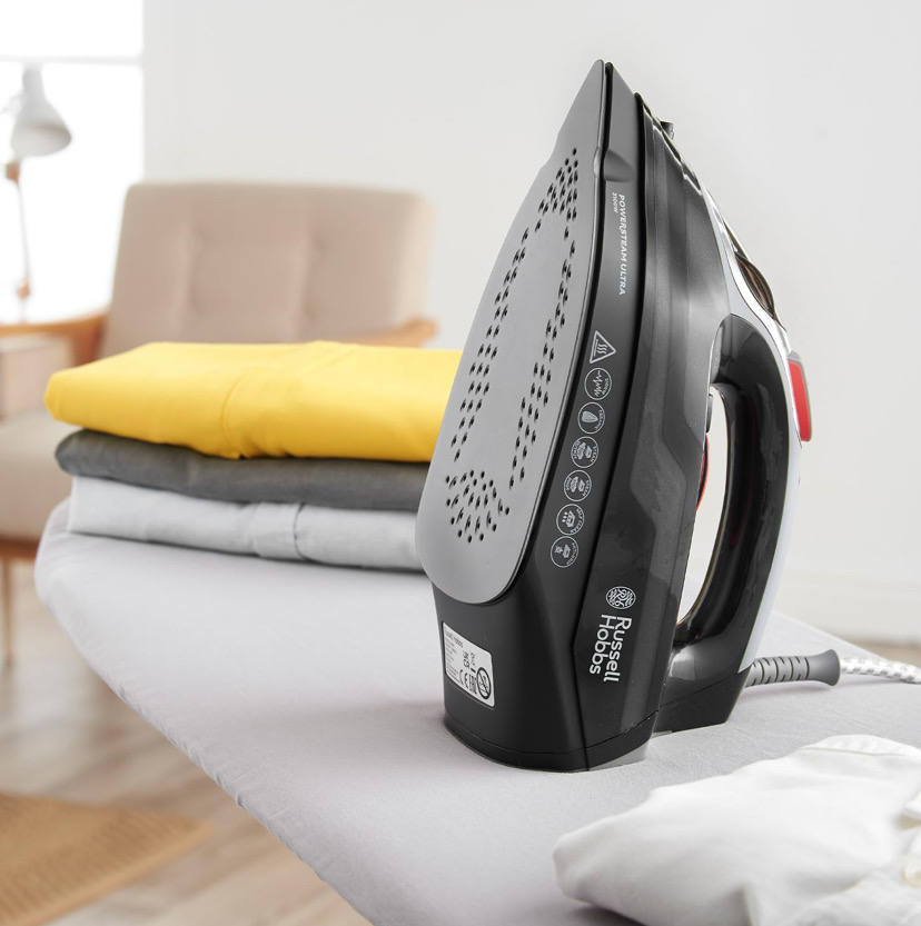 Russell Hobbs Power Steam Ultra 3,100 Wattage