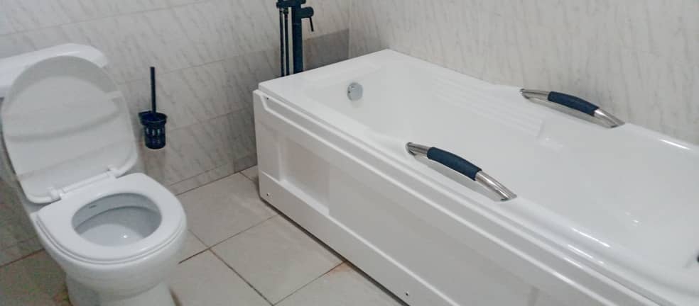 3 Bedrooms Fully Furnished apartments for rent in Adenta Bartier