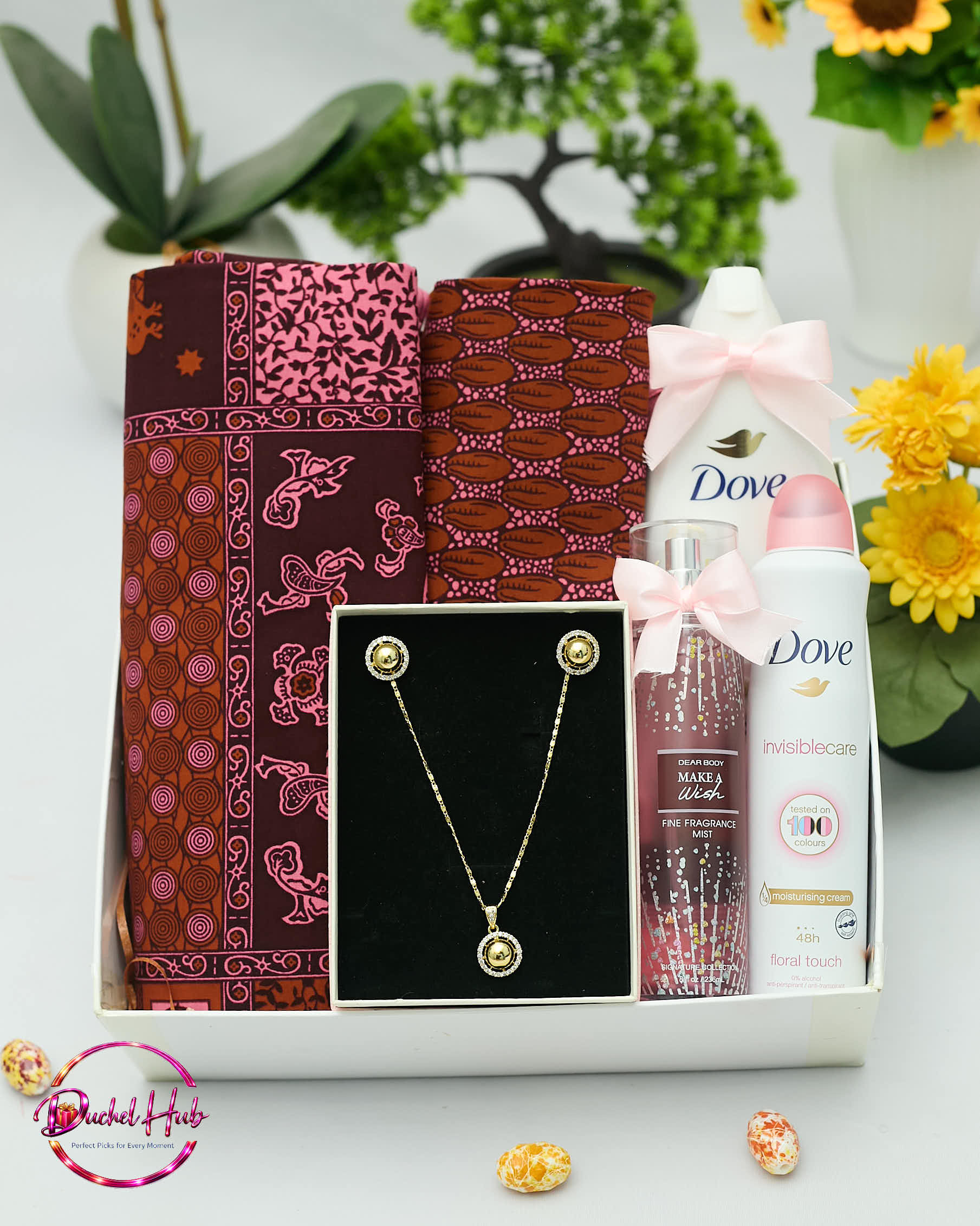 Luxury Pamper &amp; Fashion Gift Set for Her