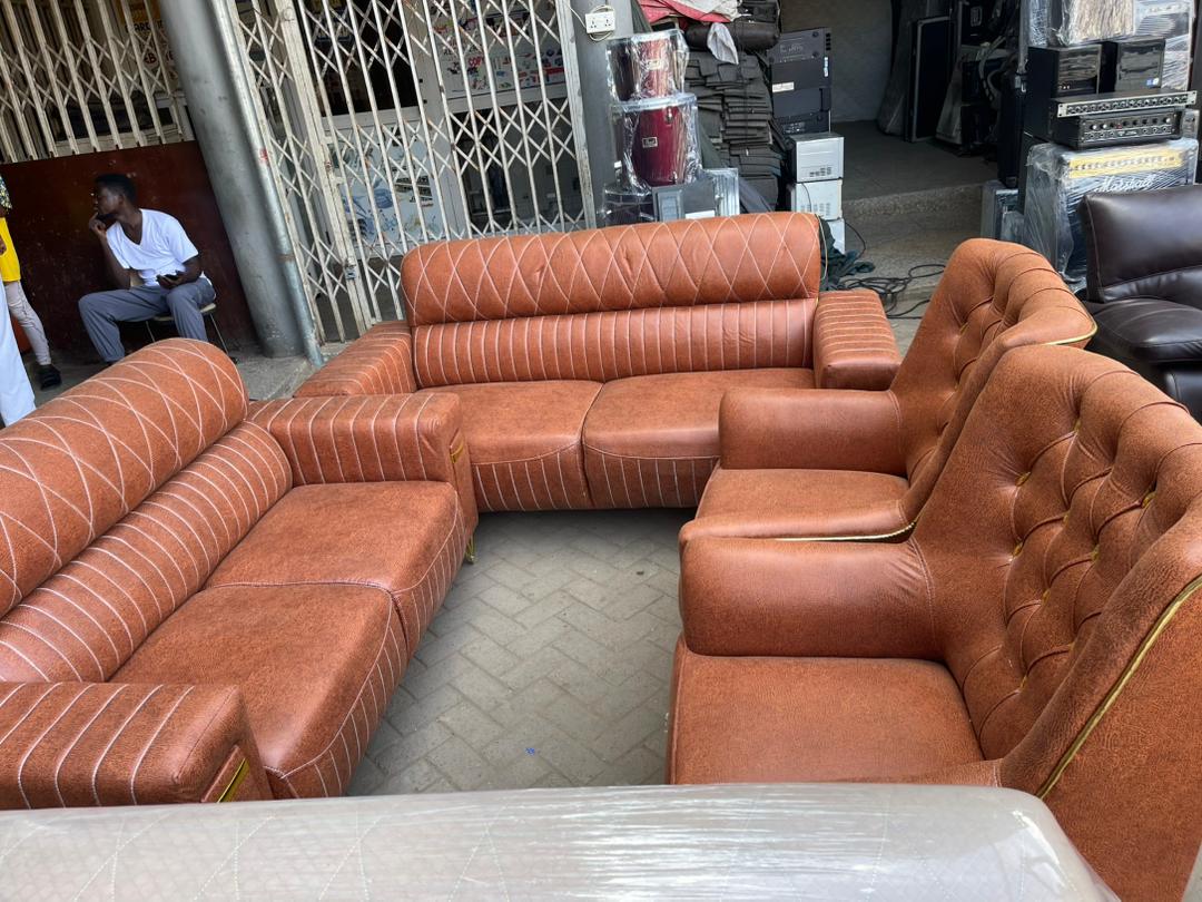 SEVEN SEATER SOFA 🛋️ SET