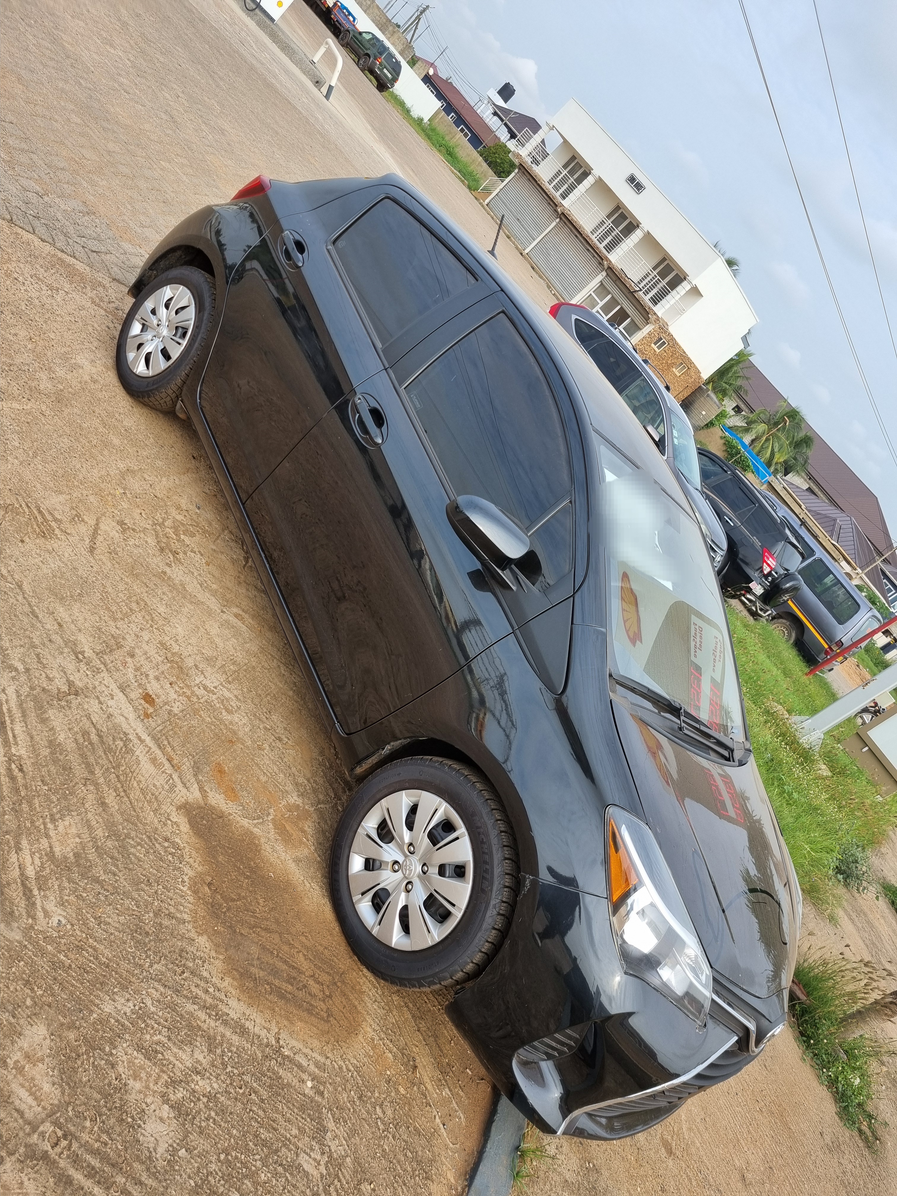 Toyota Yaris HATCHBACK