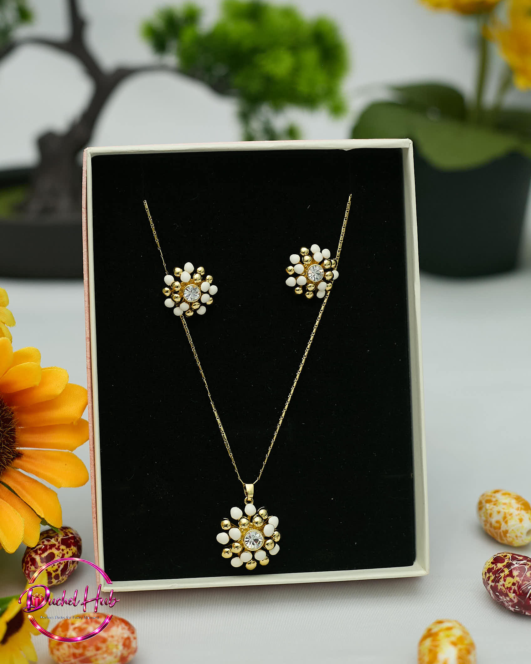 Elegant Gold-Tone Floral Pendant Necklace and Earring Set