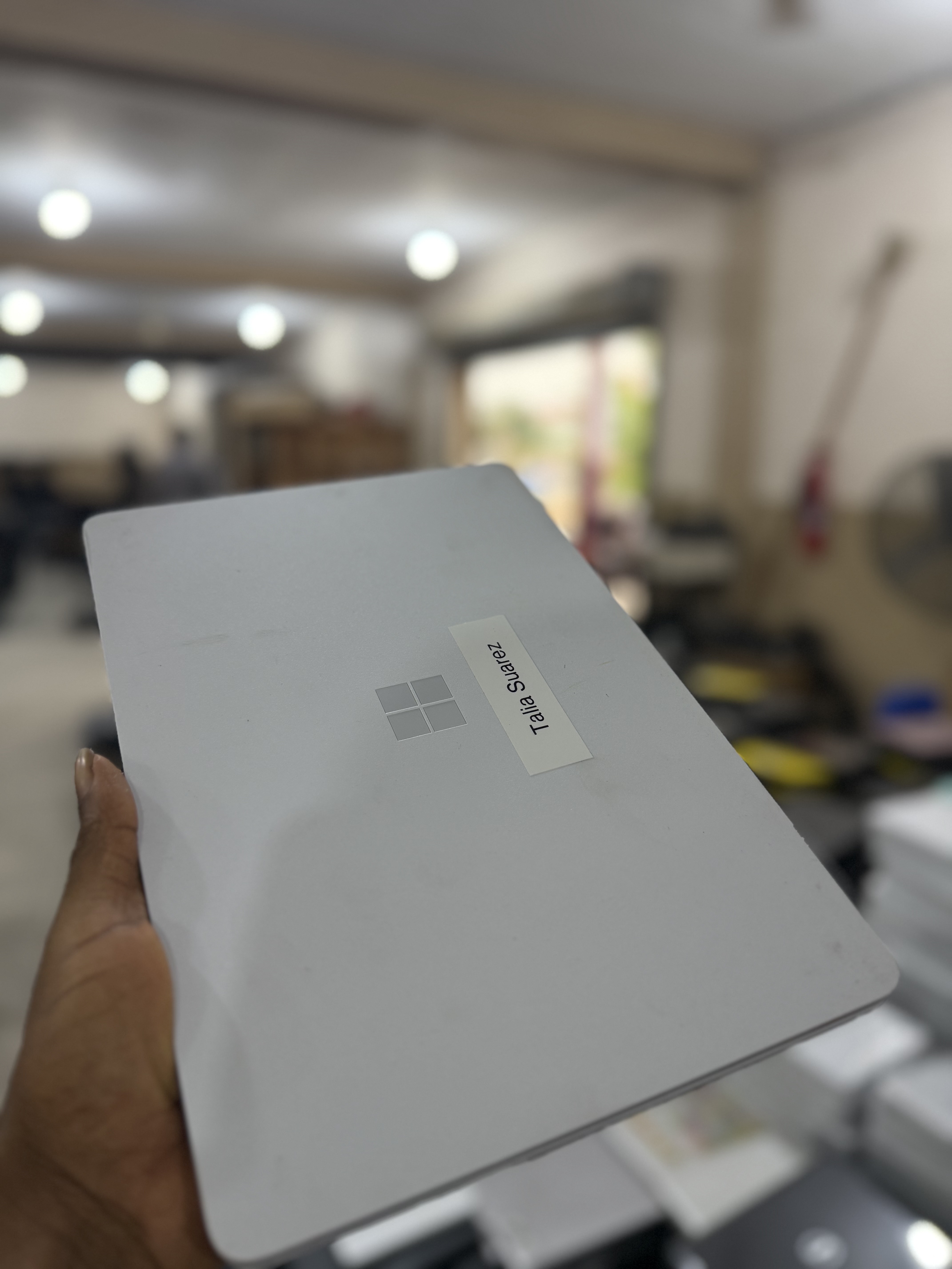 Microsoft Surface Laptop SE Celeron