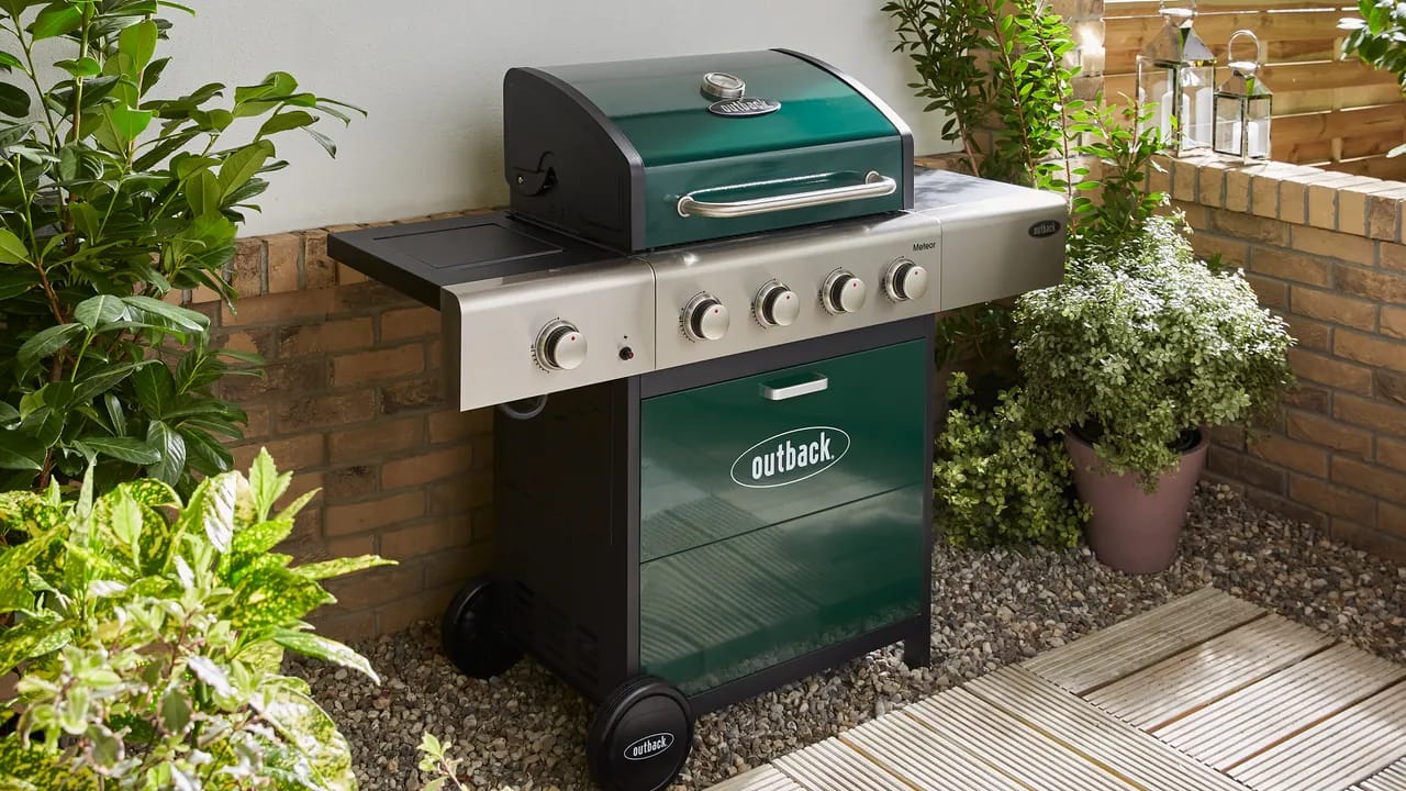 GAS BBQ GRILL UK 🇬🇧