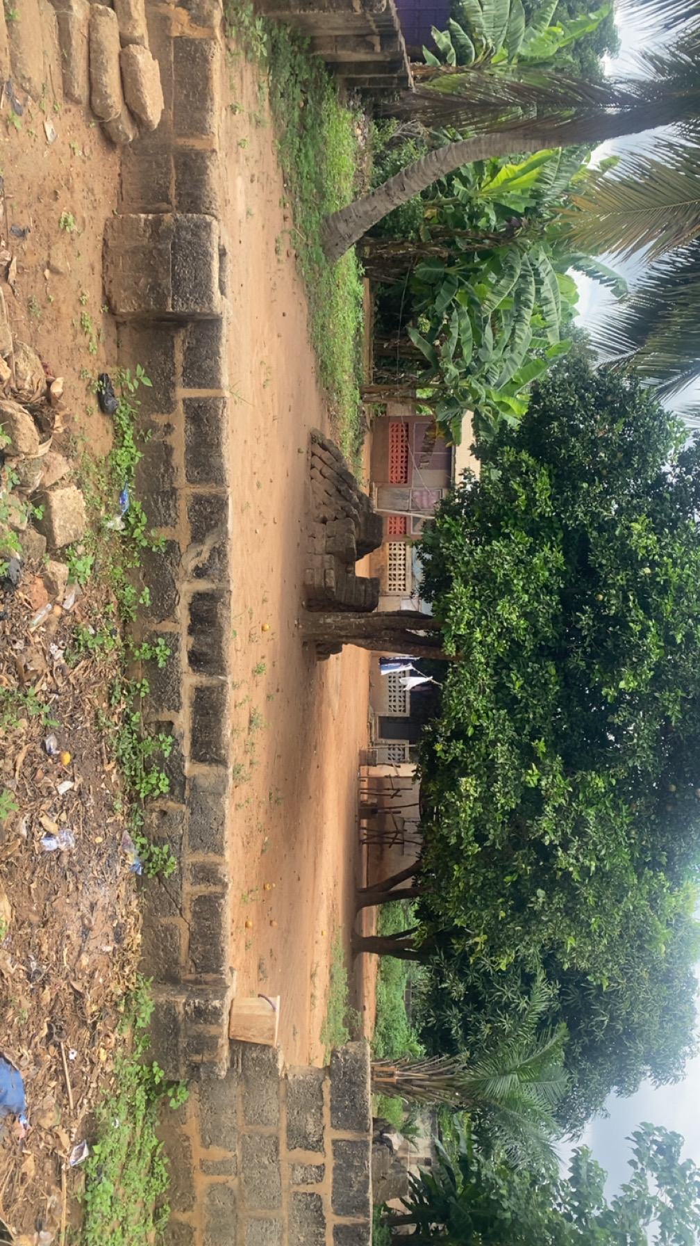 4 Rooms House for sale