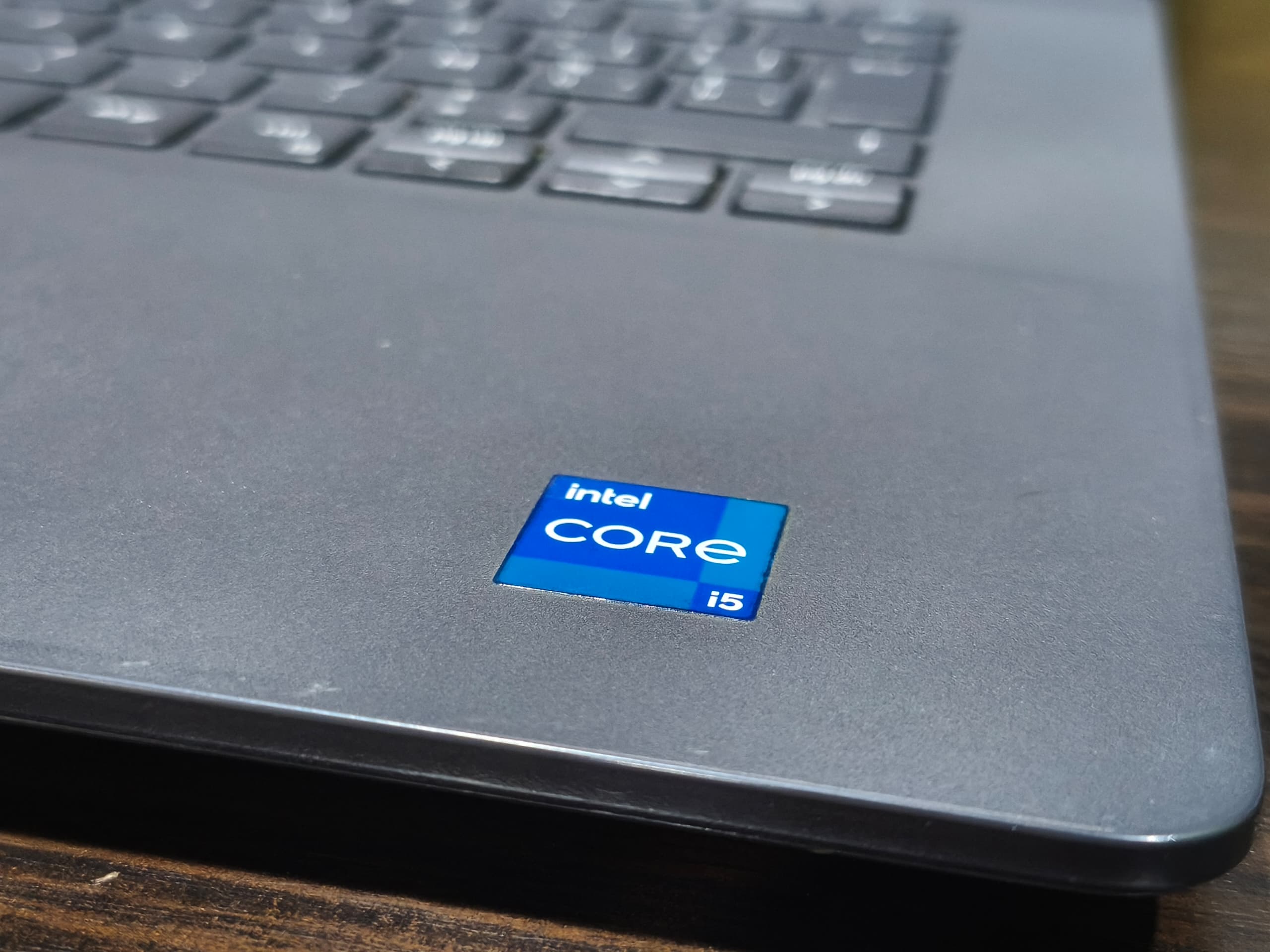 Dell vostro 11th gen i5