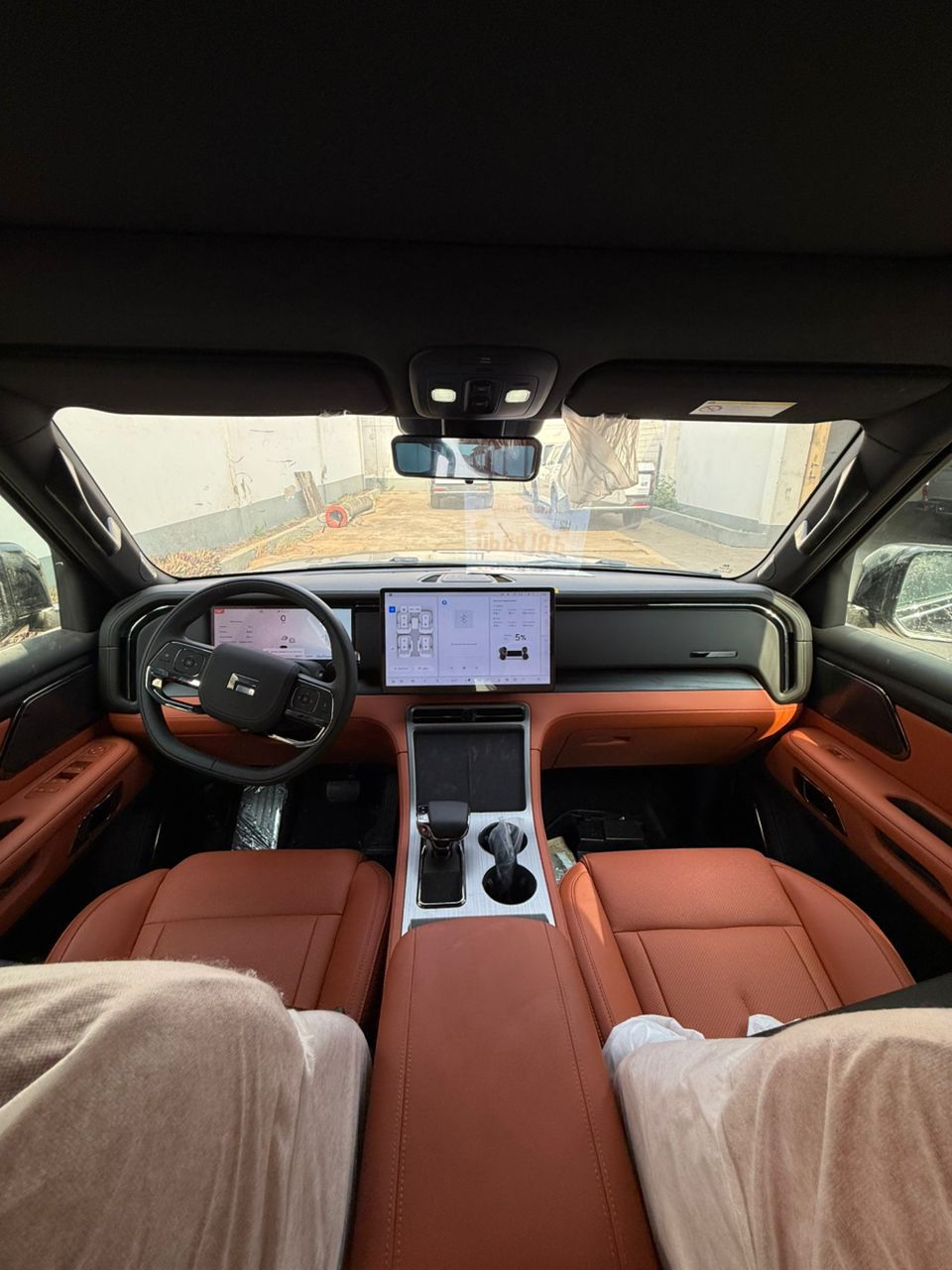 ROX 01 7-SEATER LONG RANGE EDITION