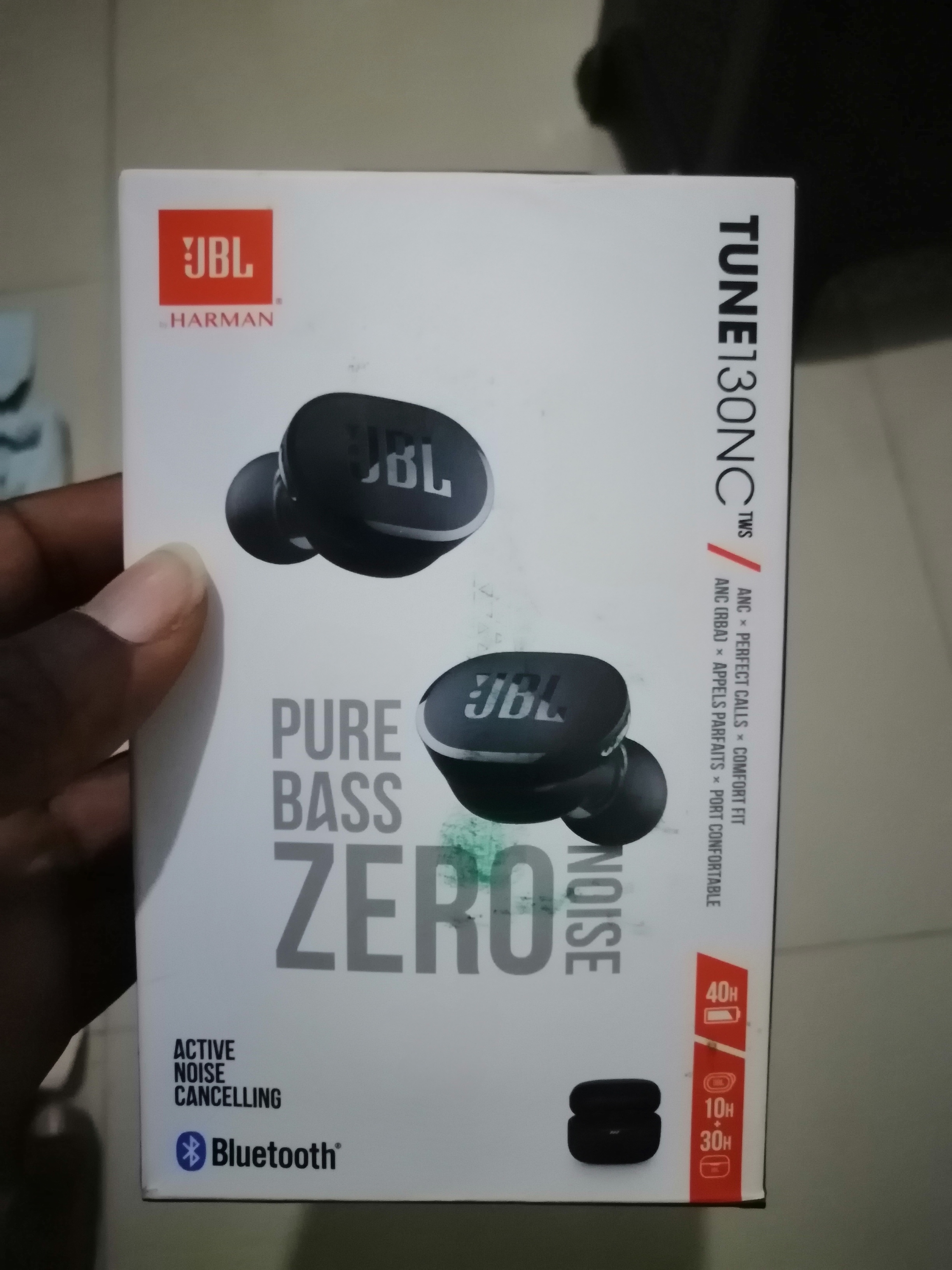 Brand new JBL TONE130NC