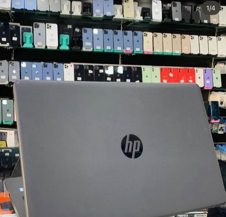 HP laptop i7