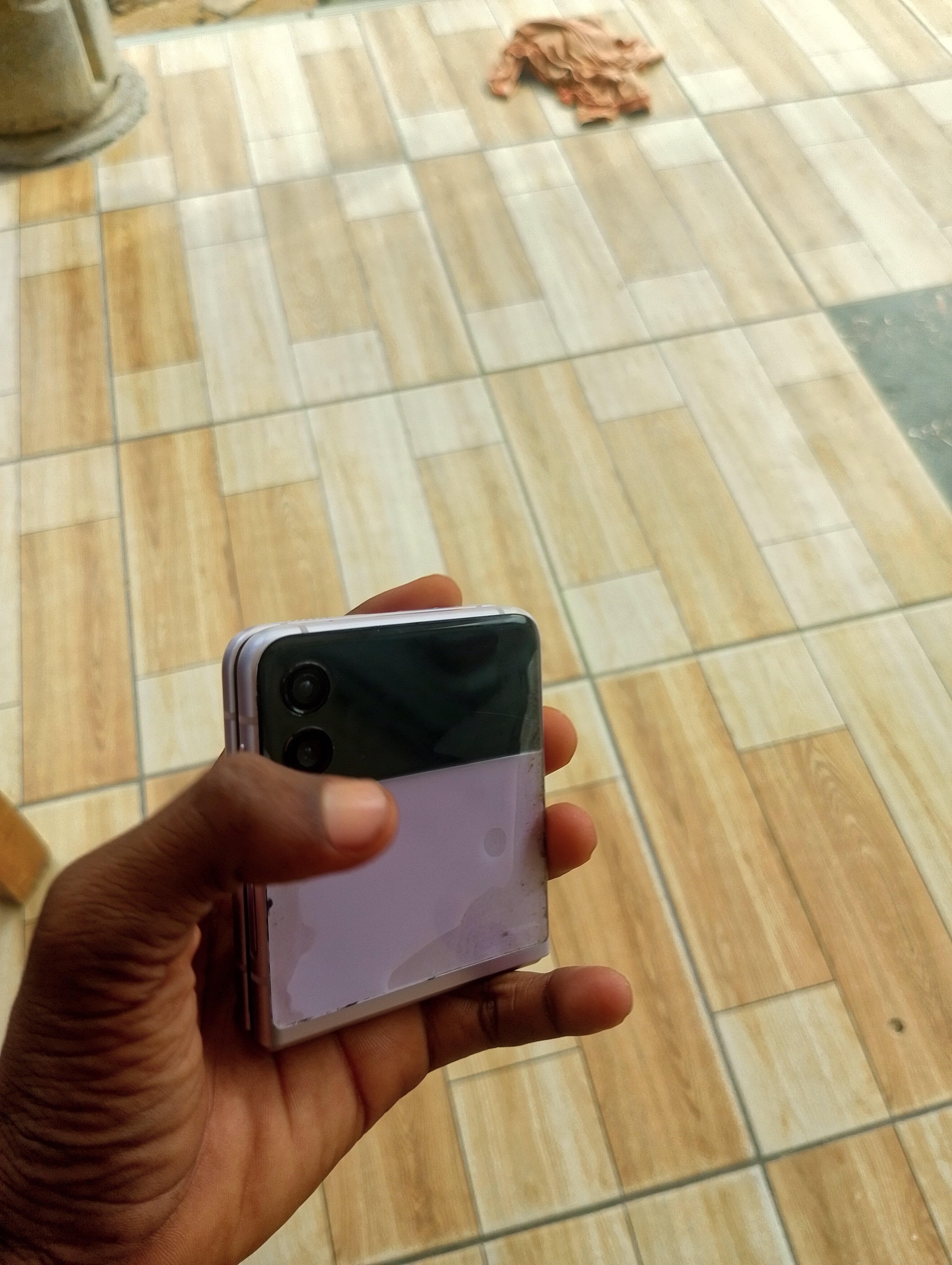 Samsung Galaxy 3 5g flip