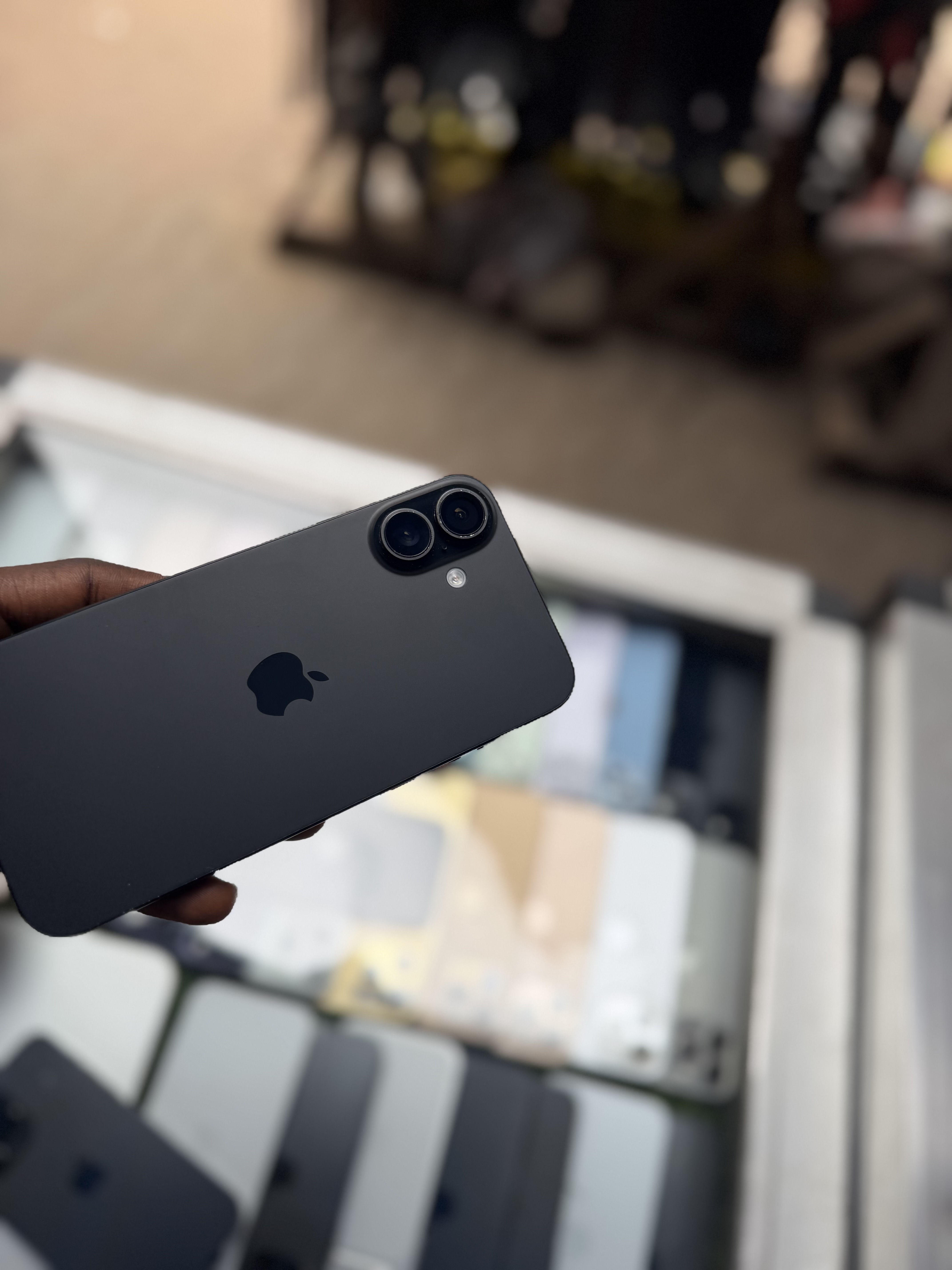 16 plus 256gb