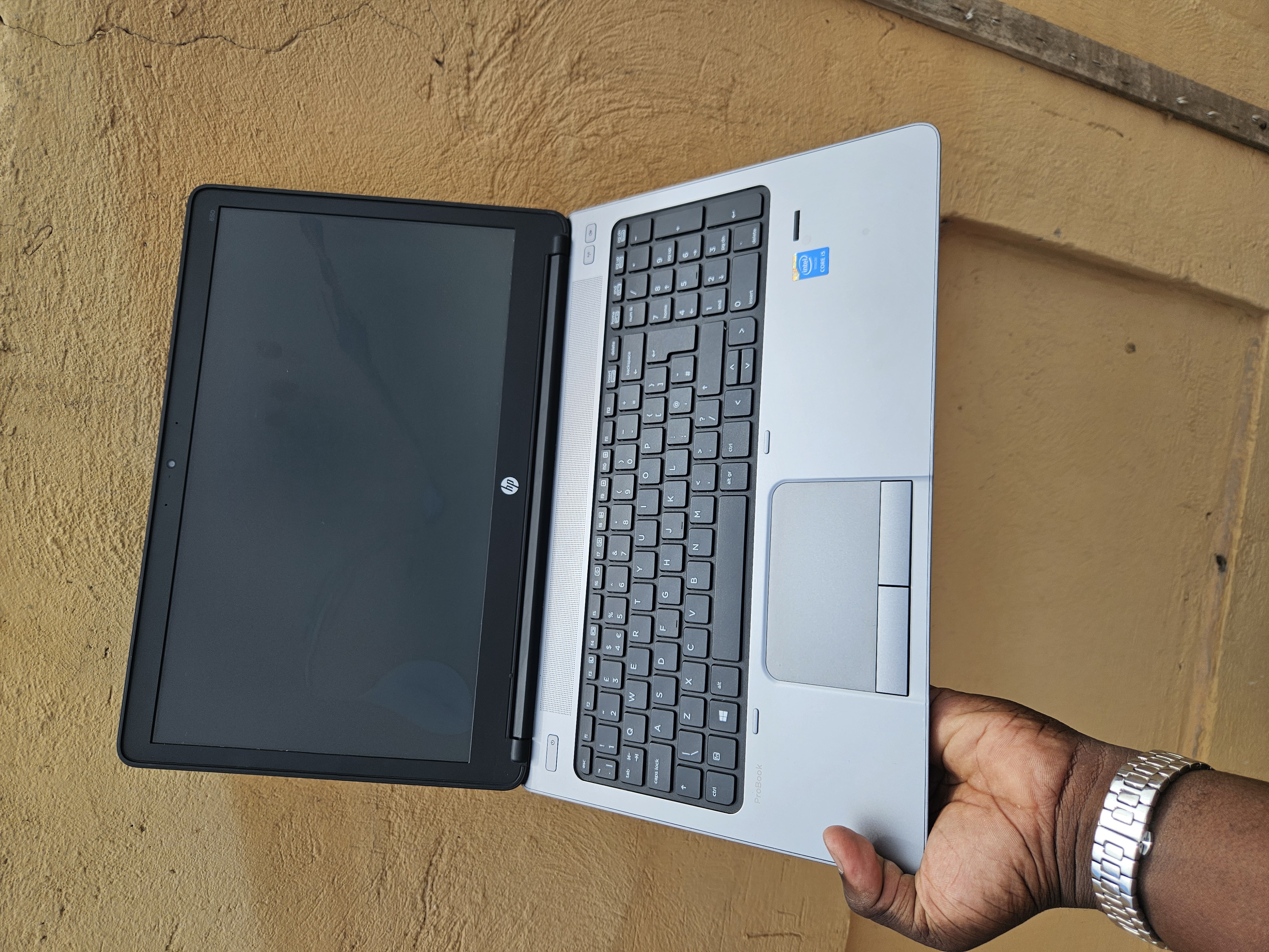 Intel core i5. Hp probook