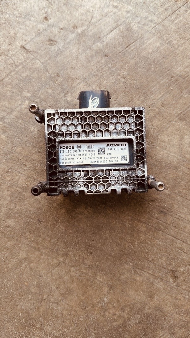 Honda CR-V 2020-2022 Front Radar Sensor – Genuine OEM Distance Control Unit